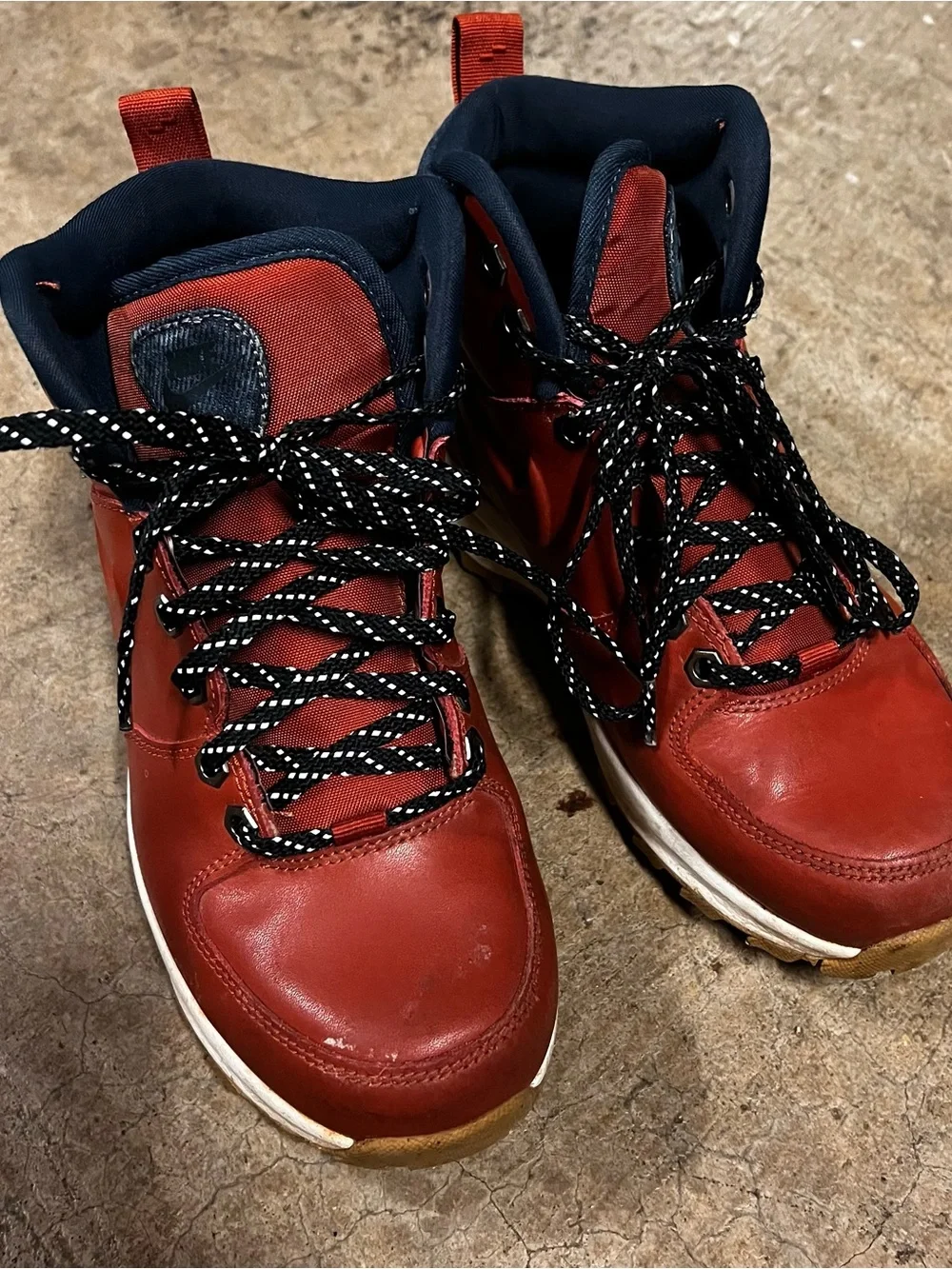 Nike Kids High-Top Boots with Black Accents